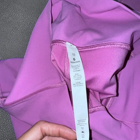 Lululemon MATCHING SET Bubblegum Pink Halter Bra and Leggings Sz 8 - Picture 9 of 9